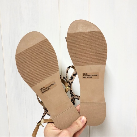 NWOT Lulu's Leopard Print Sandals - Picture 6 of 7